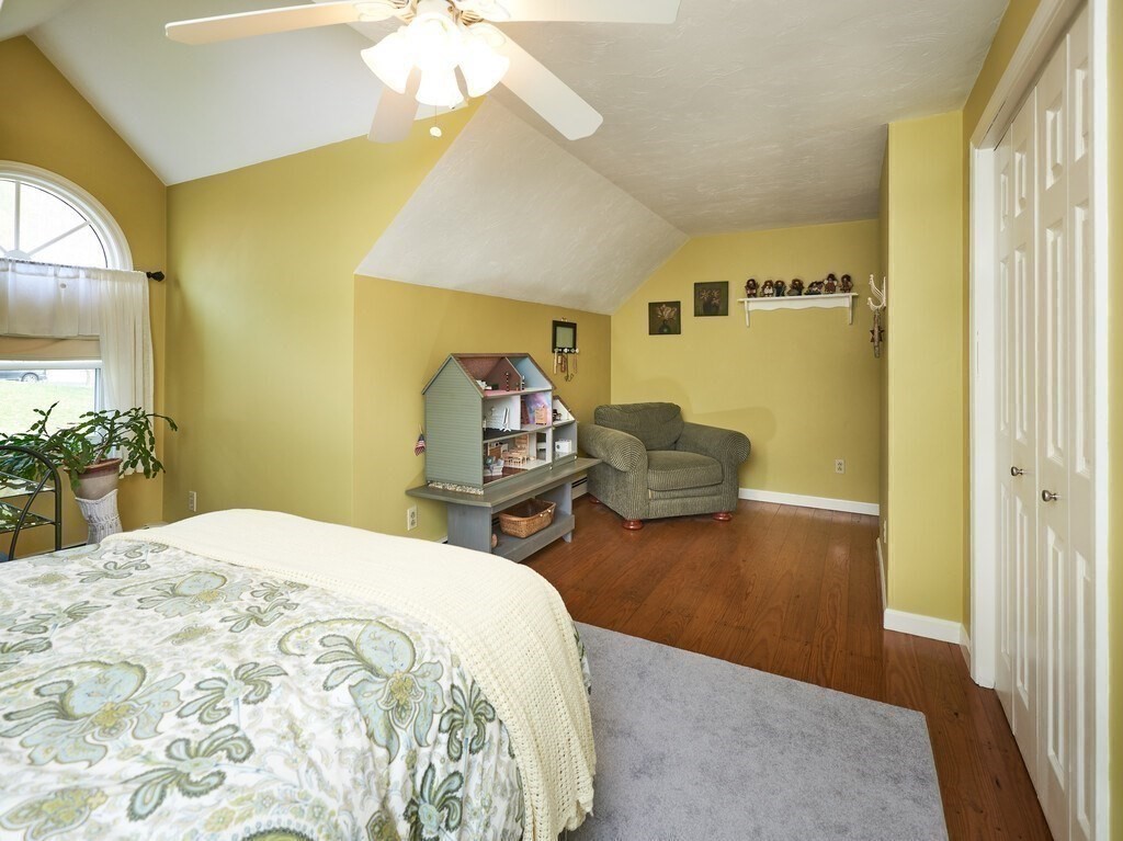 13 McIntyre Road Charlton, MA 01507 - Photo 21 of 42