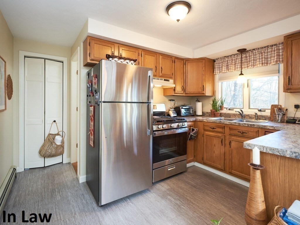 13 McIntyre Road Charlton, MA 01507 - Photo 39 of 42