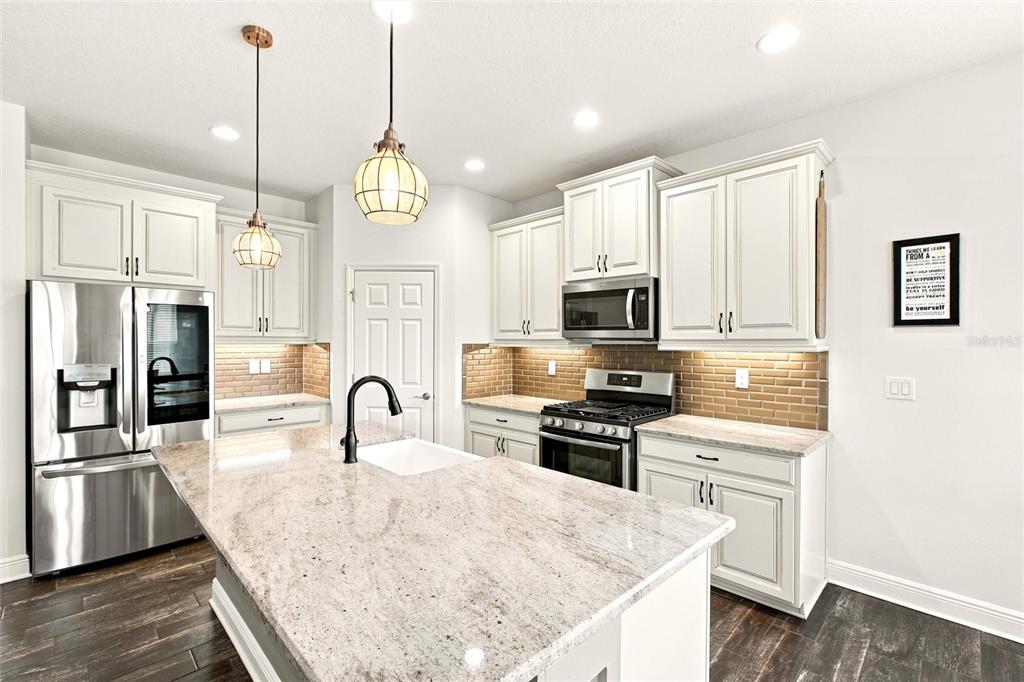 6109 Colmar Place Apollo Beach, FL 33572 - Photo 25 of 50