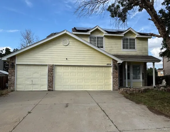 $2,600 | 4954 Freeport Way, Denver, CO 80239