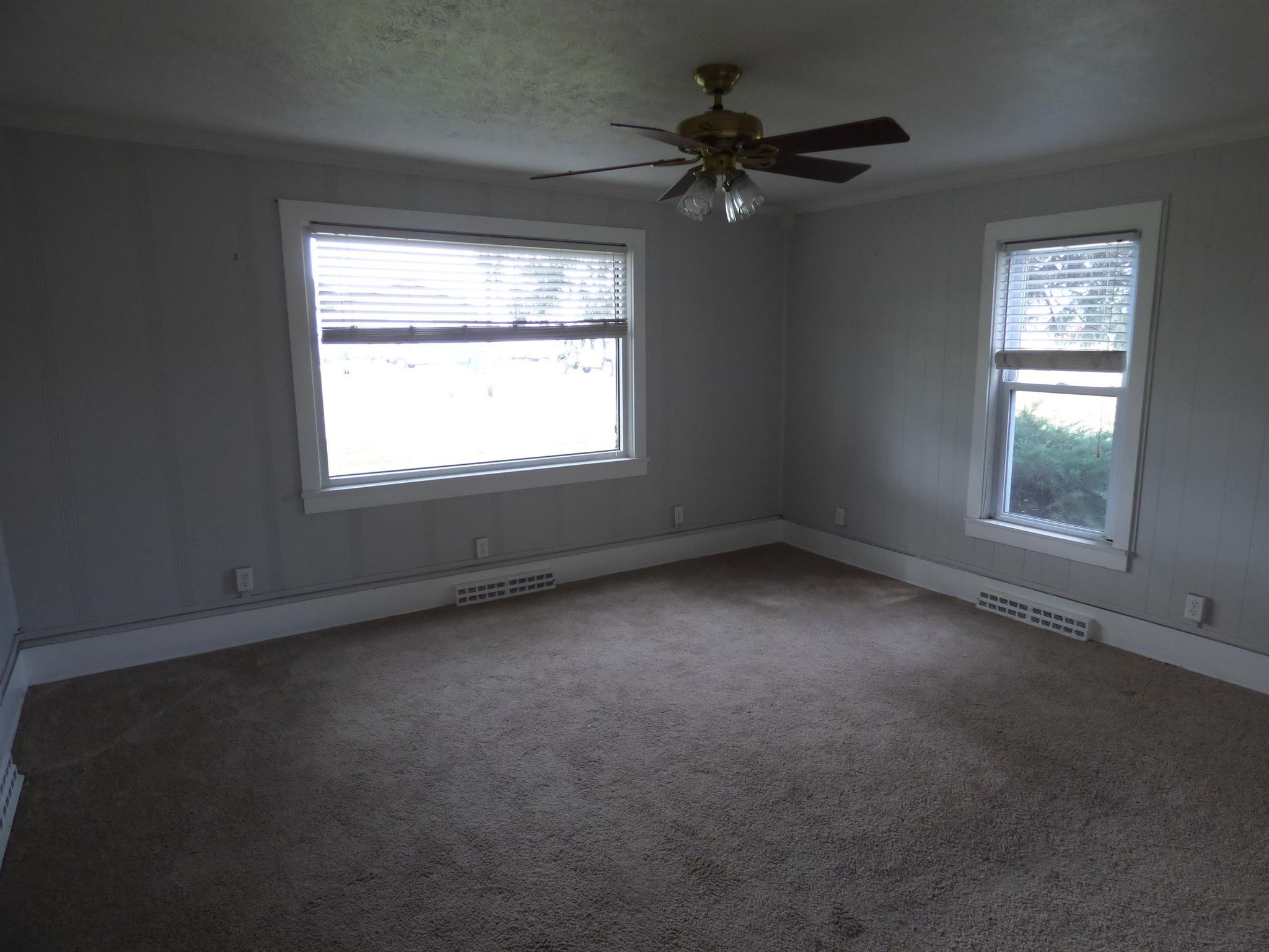 56700 Spirea Road New Carlisle, IN 46552 - Photo 11 of 23 Gallery Image 11