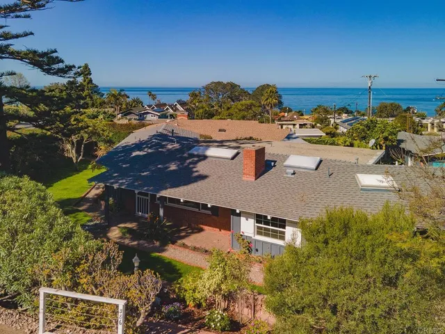 $4,295,000 | 386 13th Street, Del Mar, CA 92014