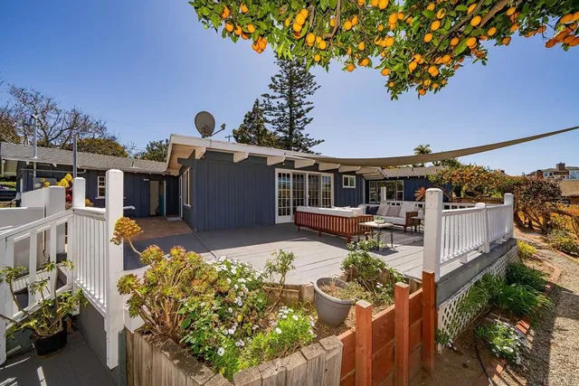 $4,295,000 | 386 13th Street, Del Mar, CA 92014