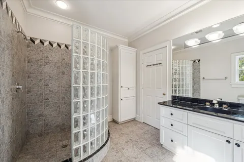 $5,199,000 | 608 Little John Lane, Houston, TX 77024