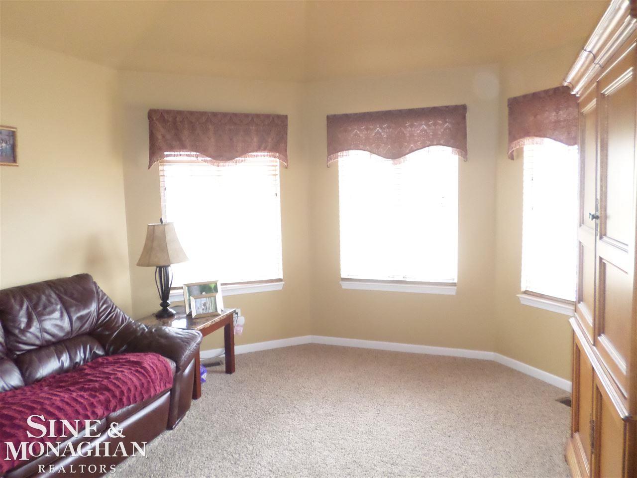 53056 Molenda Road Chesterfield, MI 48051 - Photo 9 of 50