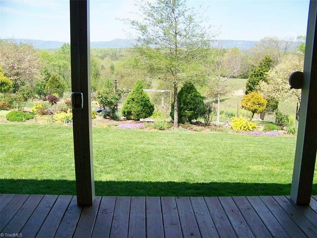 202 Webster Road Mount Airy, NC 27030 - Photo 21 of 26 Gallery Image 21