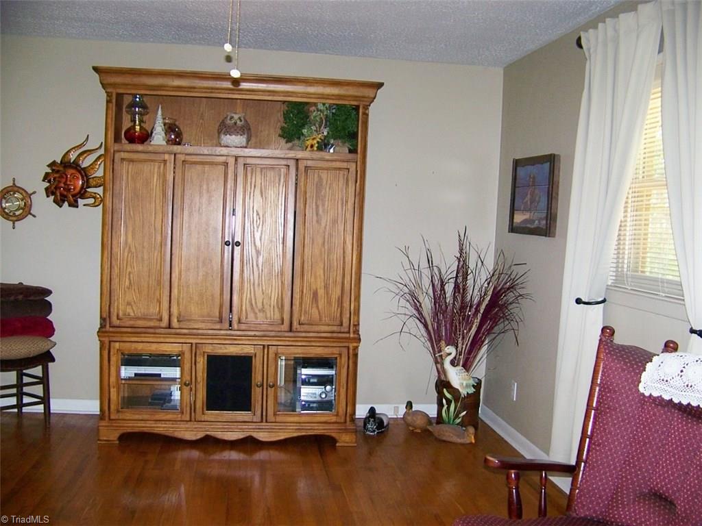 202 Webster Road Mount Airy, NC 27030 - Photo 7 of 26 Gallery Image 7