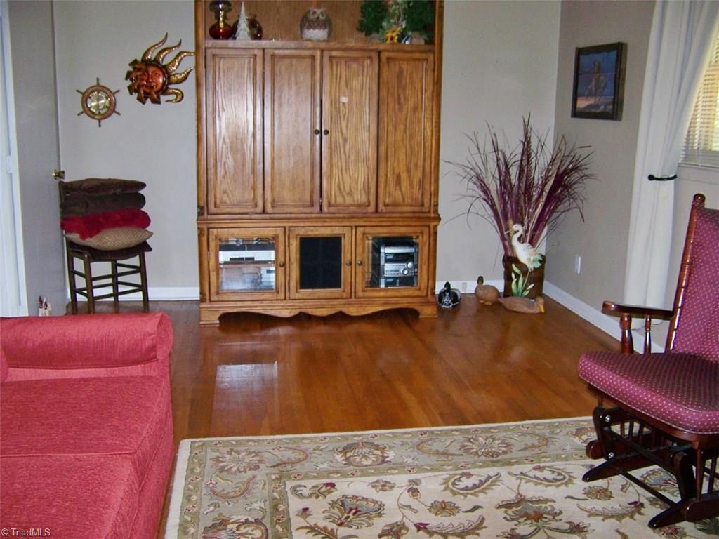 202 Webster Road Mount Airy, NC 27030 - Photo 9 of 26 Gallery Image 9