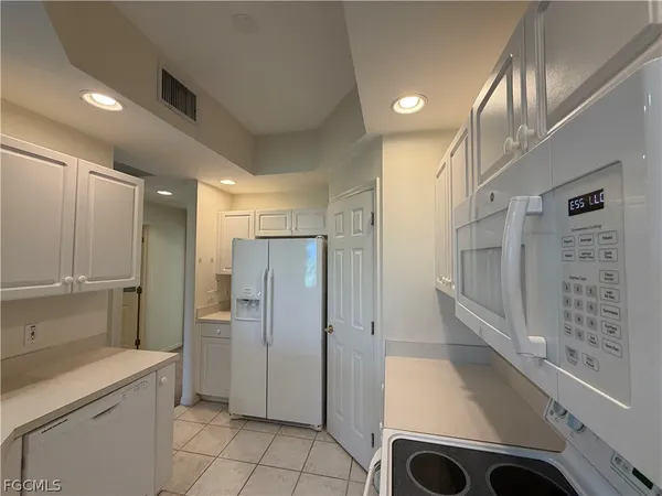 $1,699 | 14999 Rivers Edge Court, Unit 202, Fort Myers, FL 33908