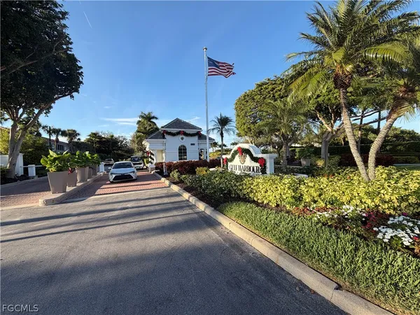 $1,699 | 14999 Rivers Edge Court, Unit 202, Fort Myers, FL 33908