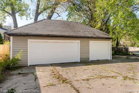 1914 Edison Street Detroit, MI 48206 - Photo 4 of 51