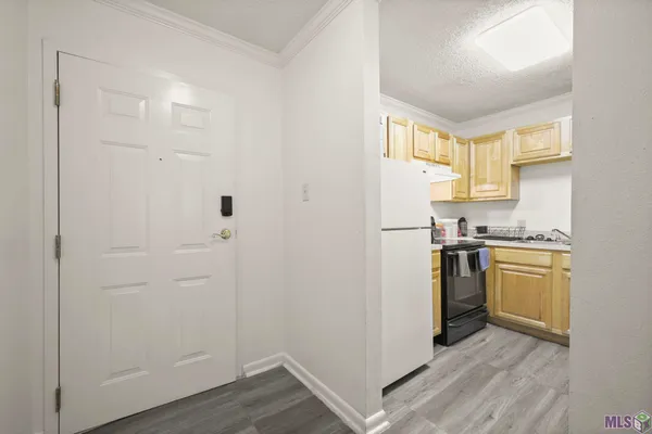 $95,000 | 4735 Government Street, Unit 219, Baton Rouge, LA 70806