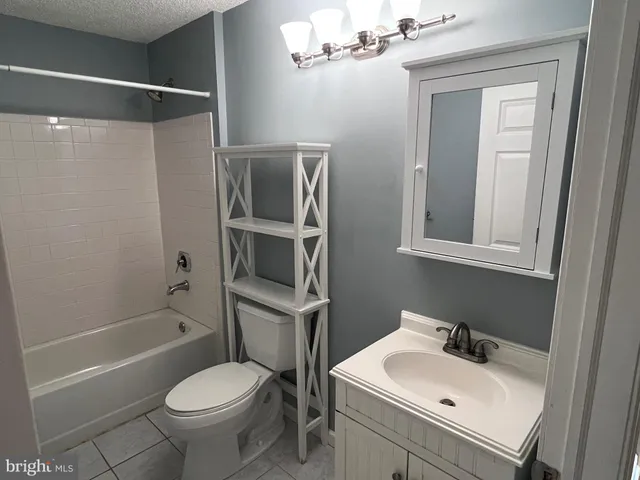 $2,100 | 22 Rickard Court, Lawrence Township, NJ 08648