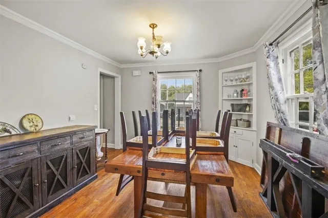 $199,500 | 122 North Taylor Street, Pleasant Hill, MO 64080