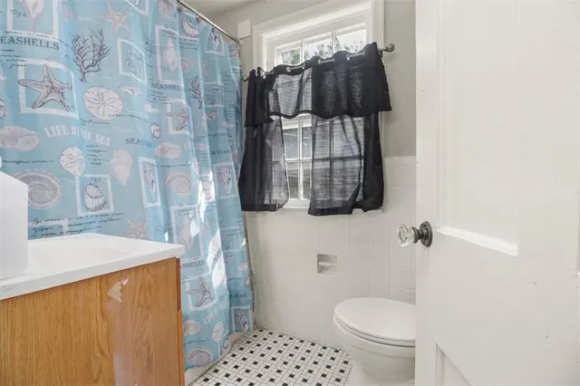 $199,500 | 122 North Taylor Street, Pleasant Hill, MO 64080