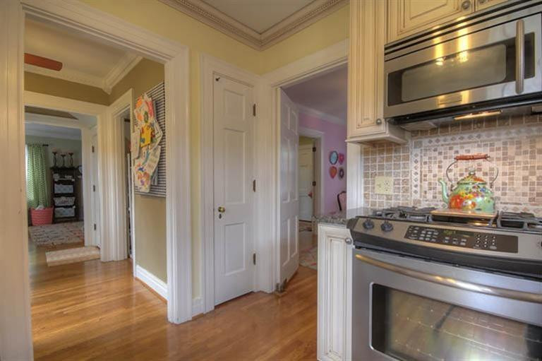 1824 Nicholasville Road Lexington, KY 40503 - Photo 15 of 28 Photo 15
