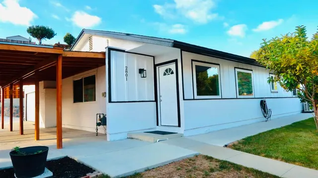 $909,900 | 2801 College Boulevard, Oceanside, CA 92056