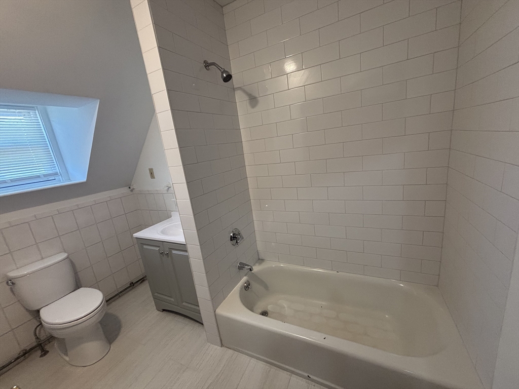36 Edson Street, Unit 3 Boston, MA 02124 - Photo 9 of 10 Gallery Image 9