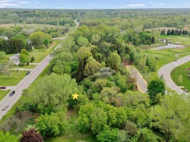 4179 Hillcrest Drive, Unit 2 Oneida, WI 54155 - Photo 3 of 6