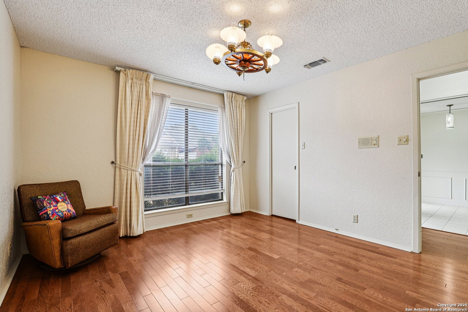 5817 Winding Ridge Drive Windcrest, TX 78239 - Photo 23 of 52 a view of livingroom with furniture and wooden floor