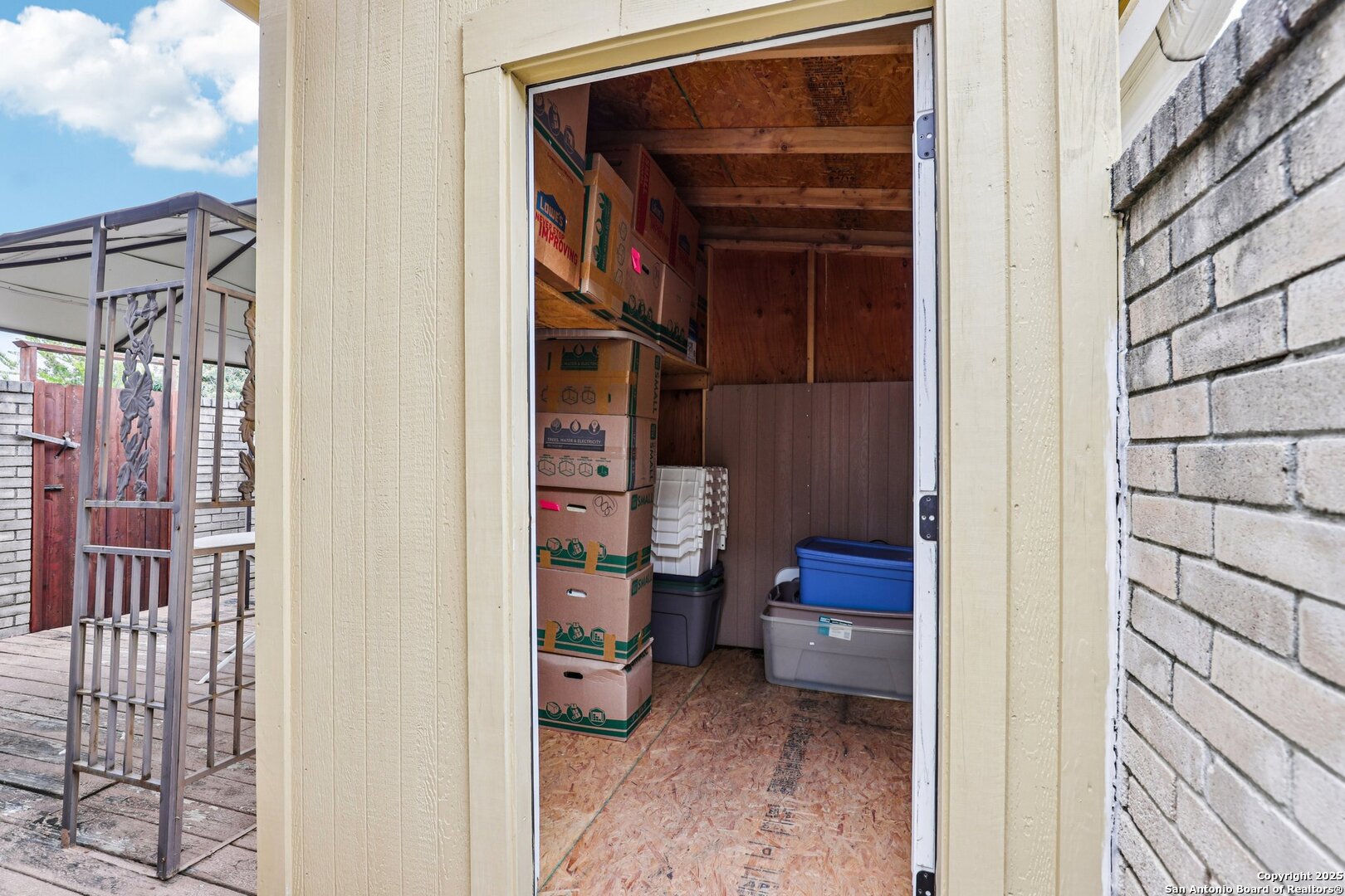 5817 Winding Ridge Drive Windcrest, TX 78239 - Photo 44 of 52 a view of living room