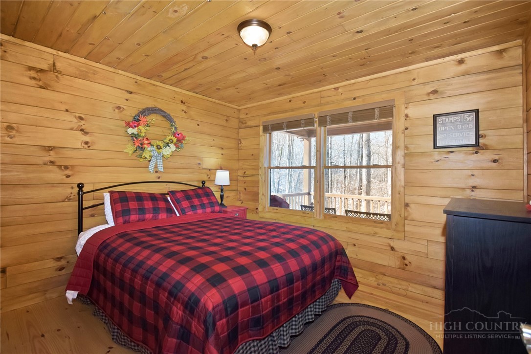 121 Whipporwill Way Road Beech Mountain, NC 28604 - Photo 17 of 46