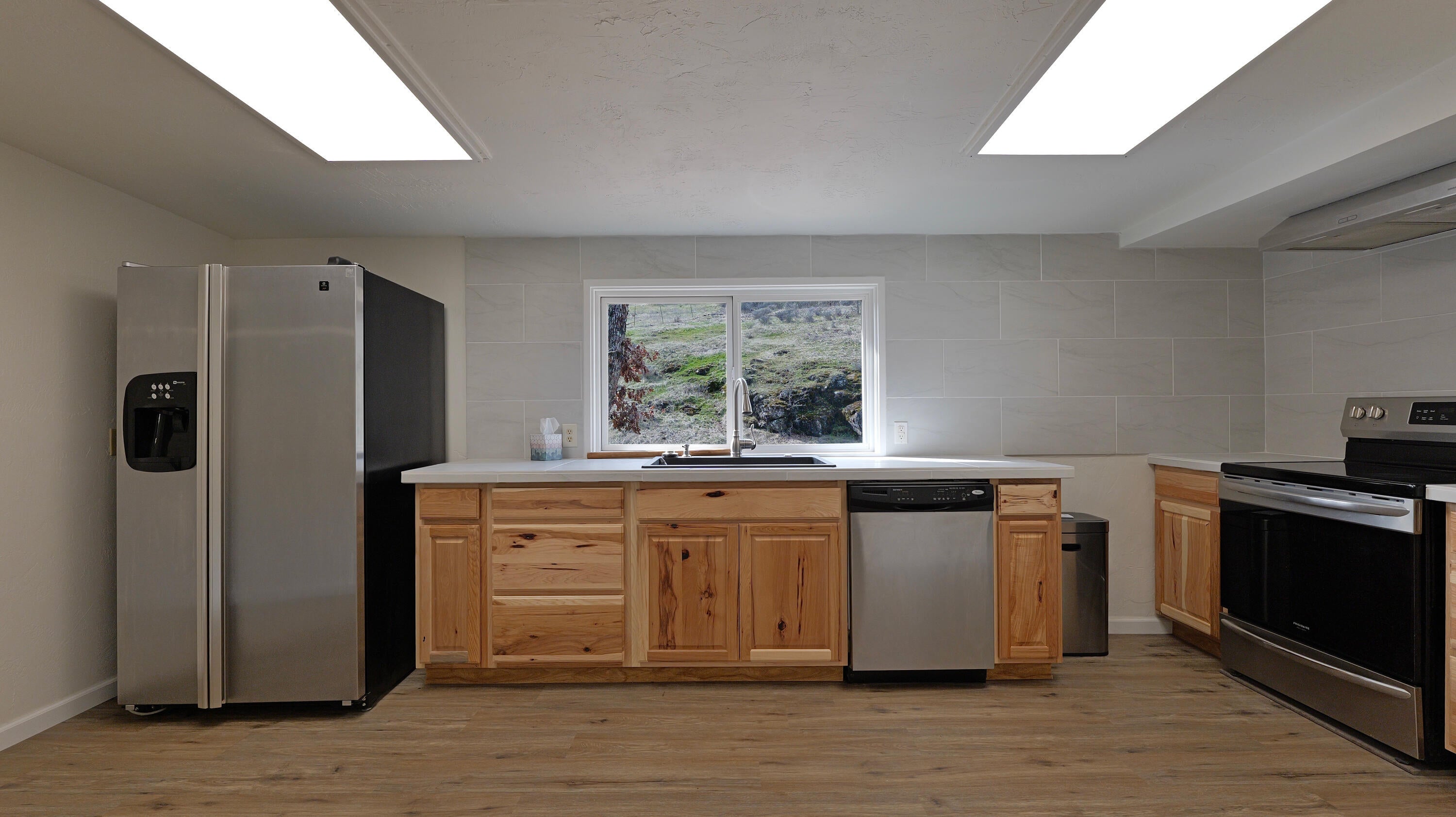 815 Old Trail Creek Road Trail, OR 97541 - Photo 23 of 55 Kitchen