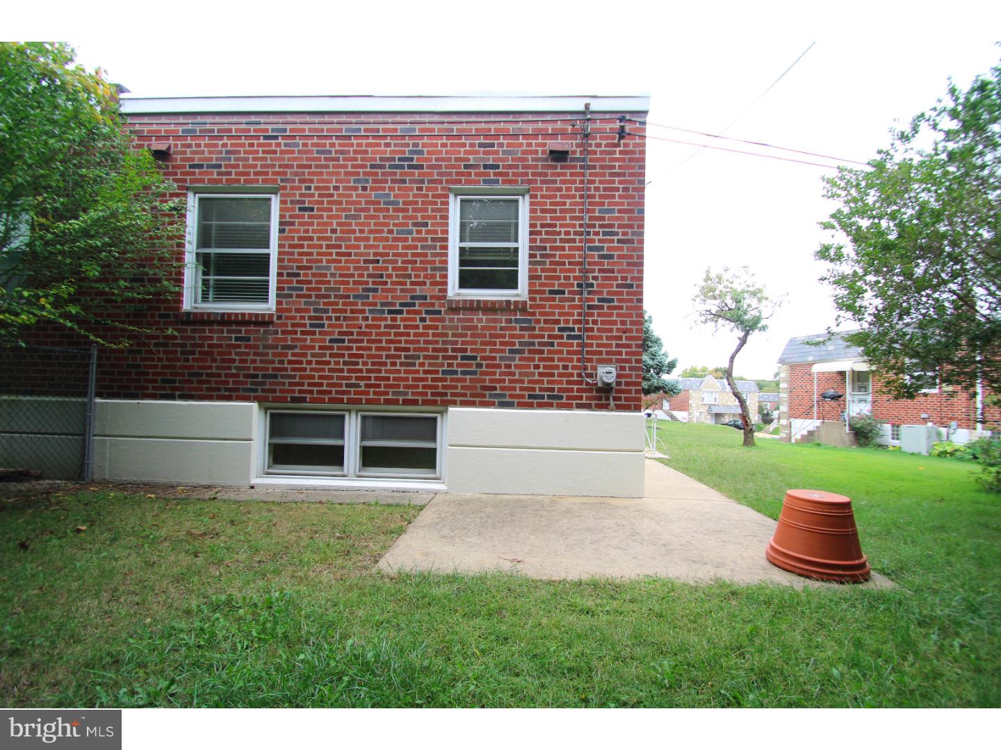 2917 Gelena Road Philadelphia, PA 19152 - Photo 3 of 22 Gallery Image 3