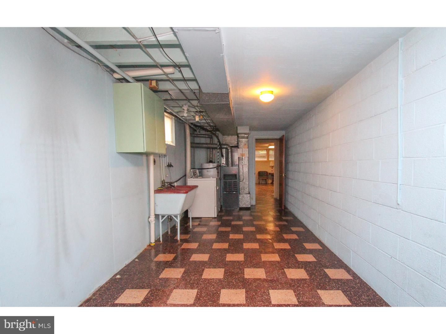 2917 Gelena Road Philadelphia, PA 19152 - Photo 6 of 22 Gallery Image 6