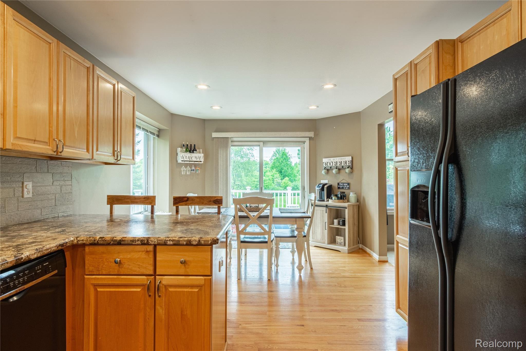 10185 Horton Road Goodrich, MI 48438 - Photo 11 of 36 Interiors (20 of 42).jpg