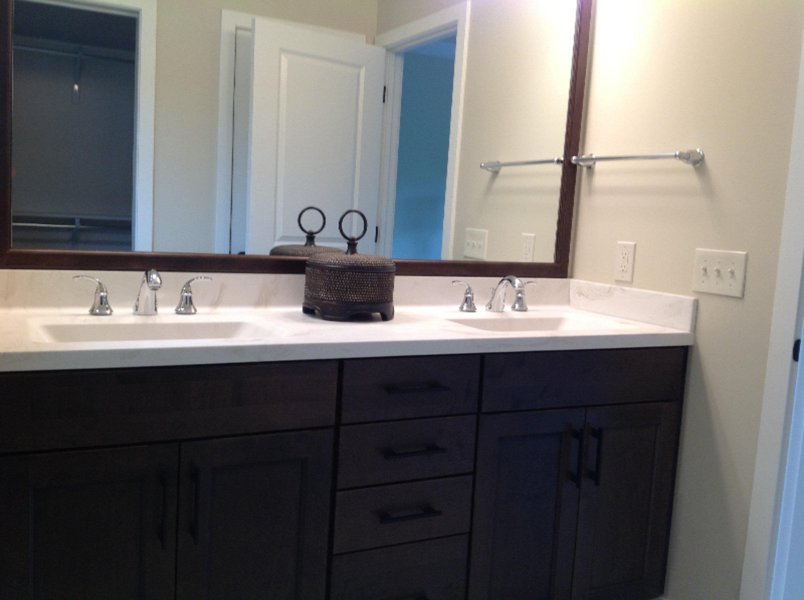 3465 Dunns Ridge, Unit 41 Kalamazoo, MI 49009 - Photo 9 of 10 Dogwood stock photo