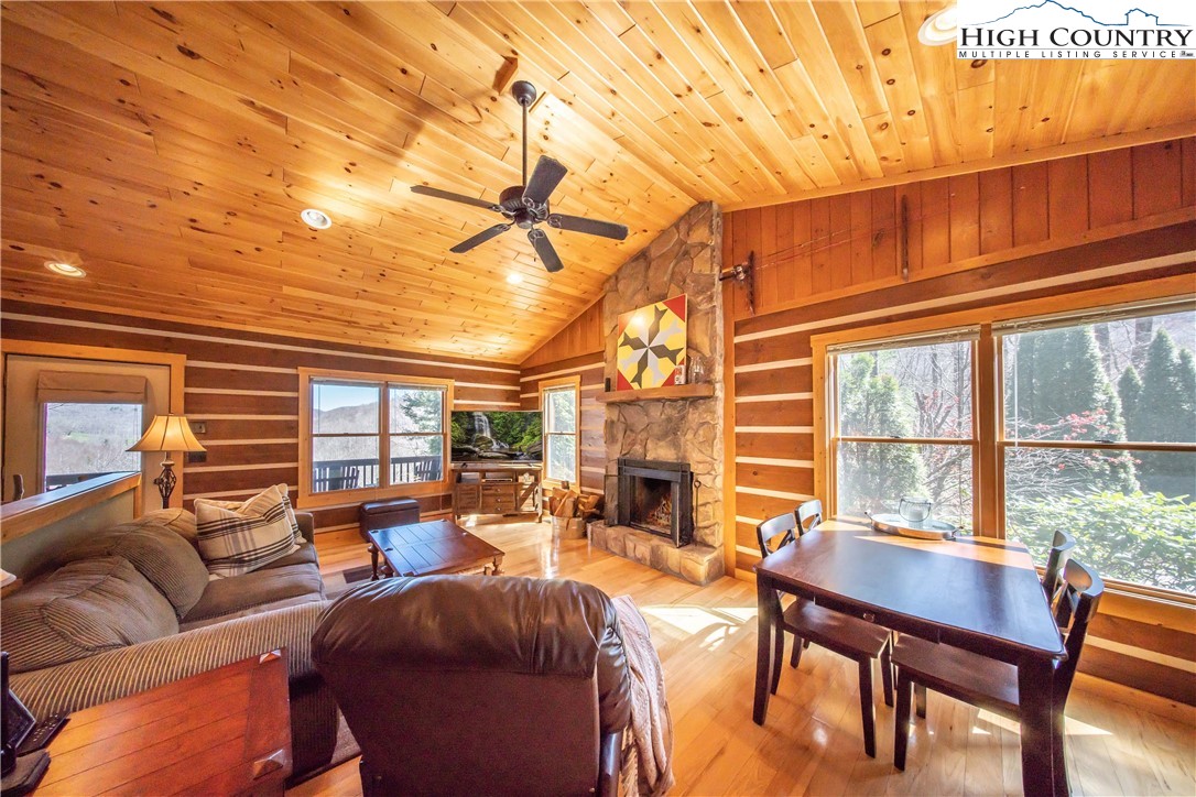 308 Ragan Road Todd, NC 28684 - Photo 5 of 28 Gallery Image 5