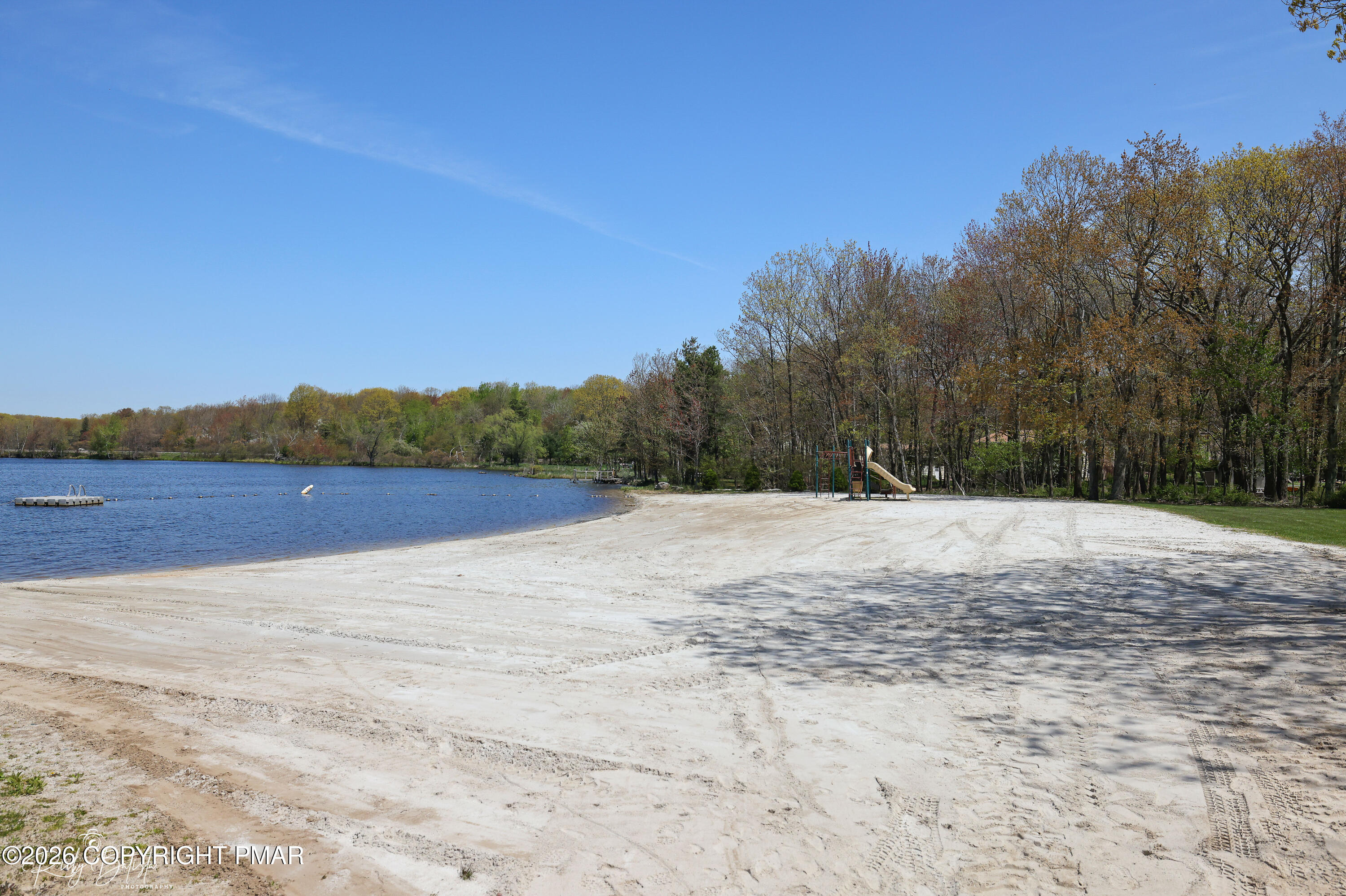2137 Freedom Way Pocono Summit, PA 18346 - Photo 48 of 71 49-RBPH1161