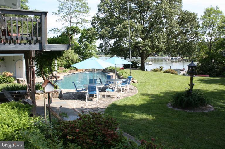 1263 Magothy Road Pasadena, MD 21122 - Photo 24 of 30 Balcony overlooking pool
