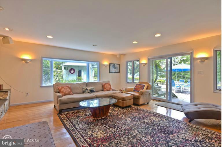 1263 Magothy Road Pasadena, MD 21122 - Photo 10 of 30 Living Room with sliders to pool