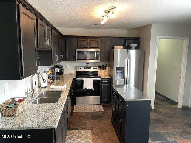 2417 Heather Ridge Southaven, MS 38672 - Photo 9 of 18 IMG_3259