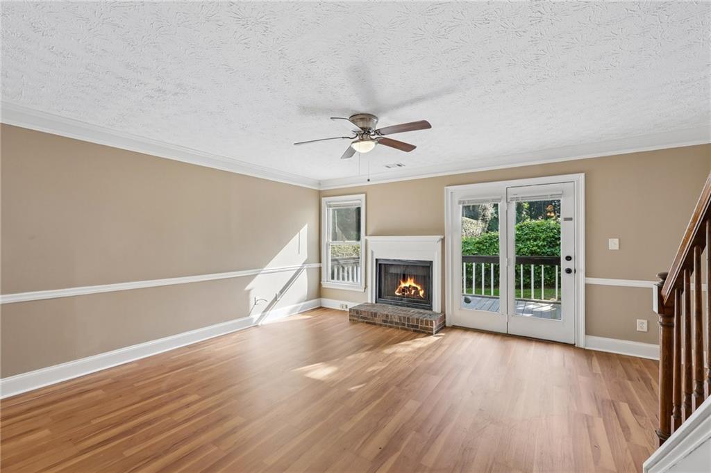 401 Autumn Leaf Way Norcross, GA 30093 - Photo 5 of 21