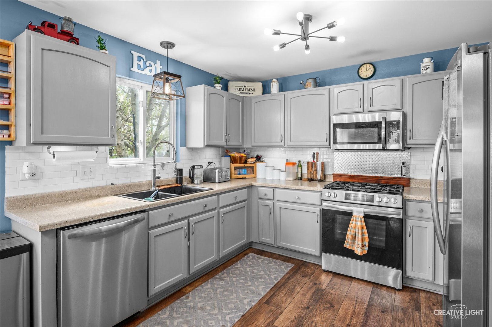 1704 Caton Ridge Drive Plainfield, IL 60586 - Photo 8 of 28 Gallery Image 8