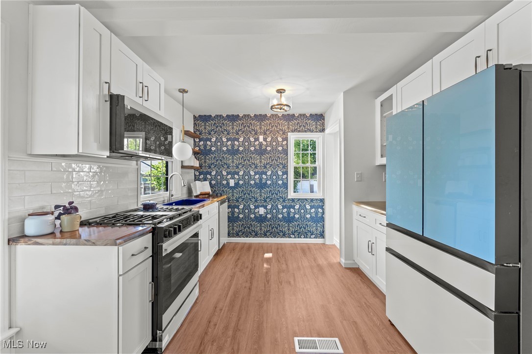 3330 Berkeley Road Cleveland, OH 44118 - Photo 14 of 47