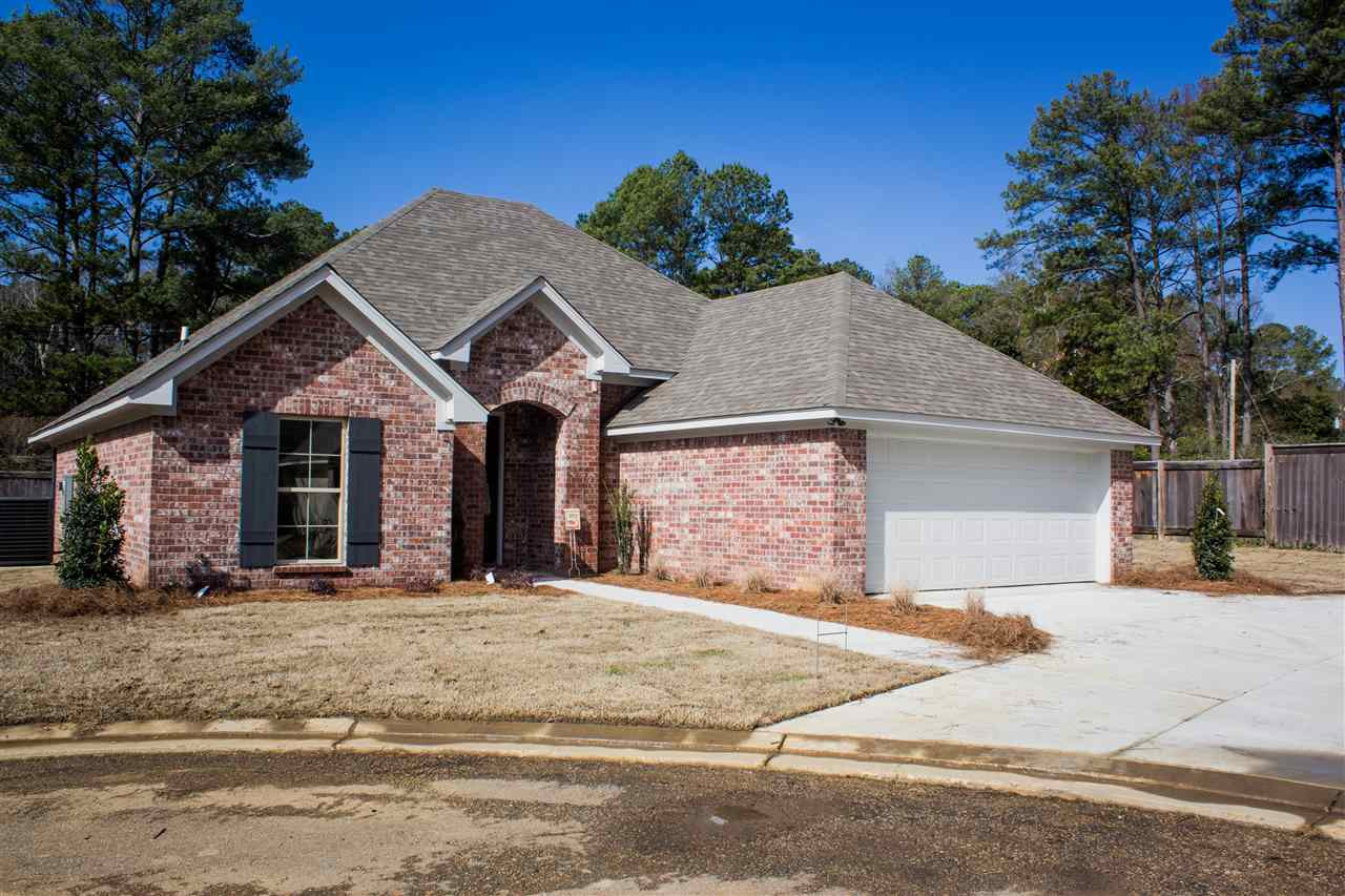 5 Lenox Court Jackson, MS 39211 - Photo 1 of 30 Photo 1