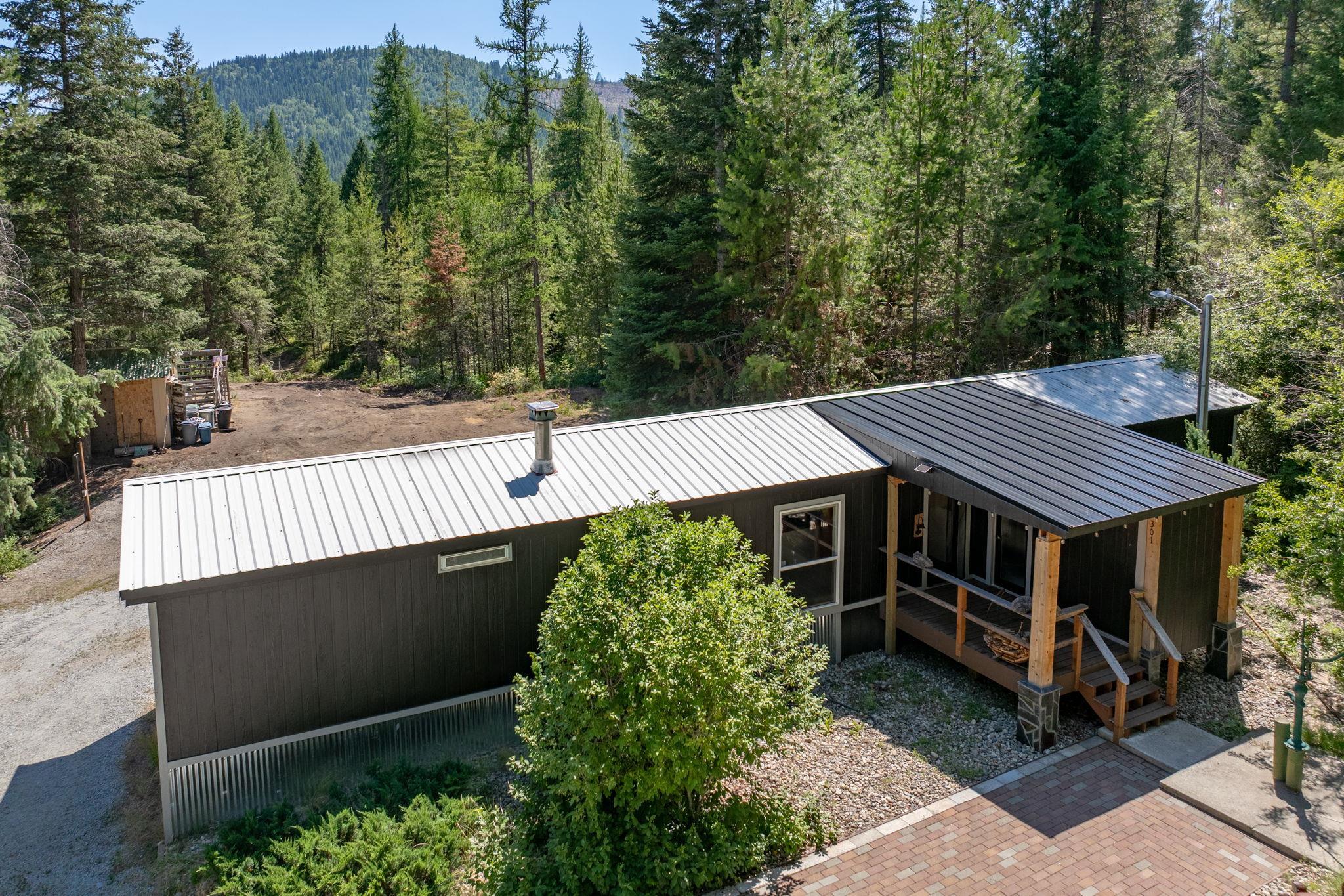 301 Casey Road Newport, WA 99156 - Photo 1 of 32 Gallery Image 1