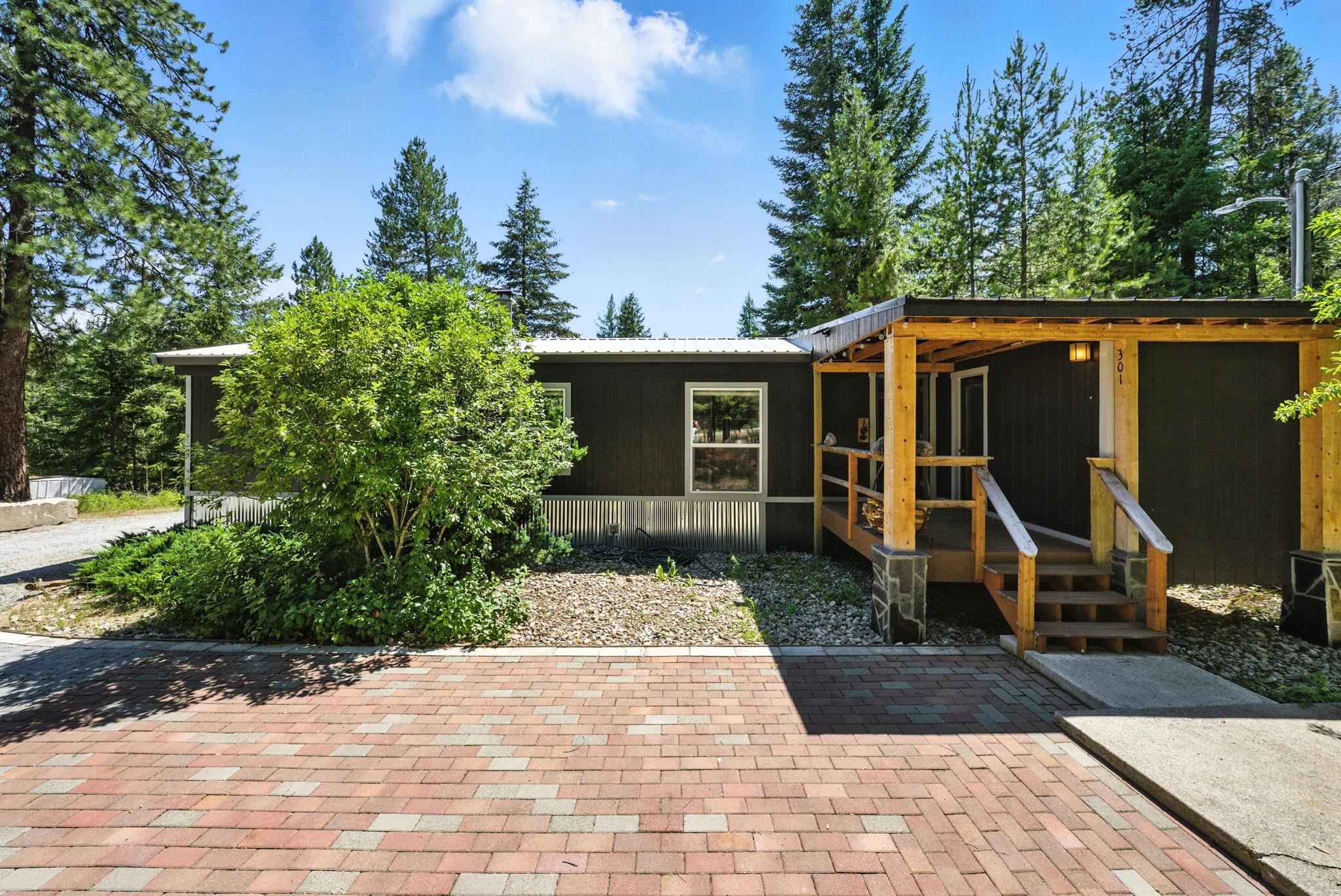 301 Casey Road Newport, WA 99156 - Photo 2 of 32 Gallery Image 2