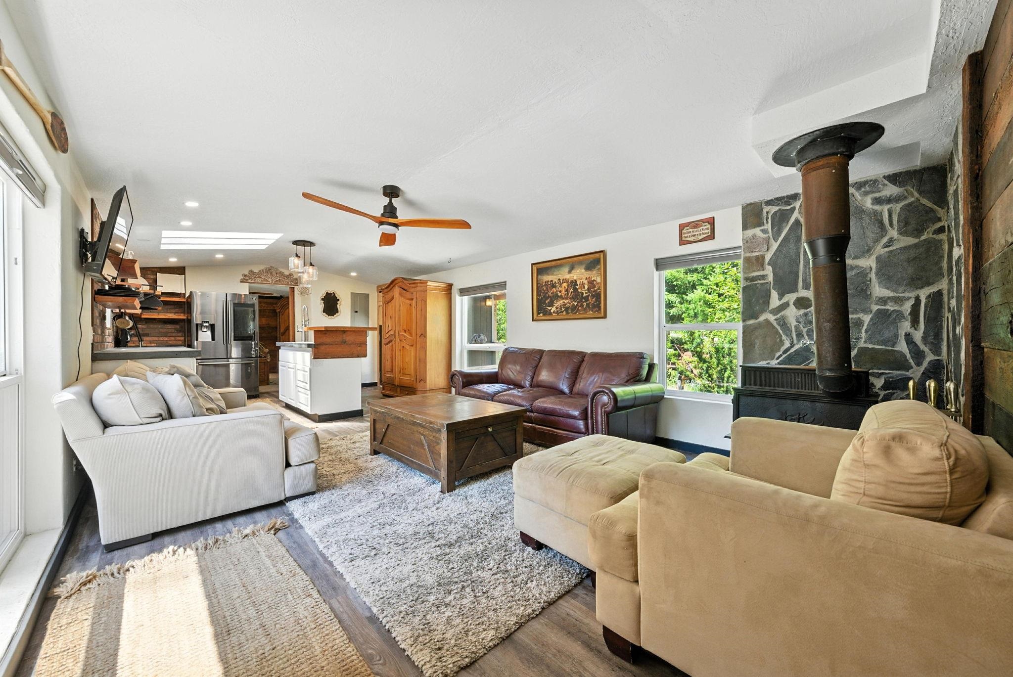 301 Casey Road Newport, WA 99156 - Photo 7 of 32 Gallery Image 7