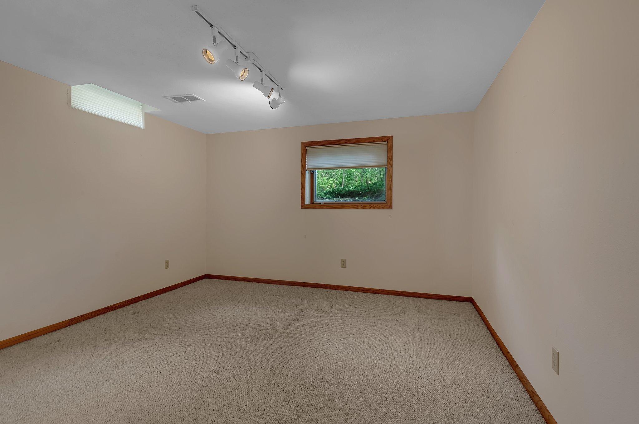 5 Roger Road St. Cloud, MN 56301 - Photo 23 of 38 Gallery Image 23