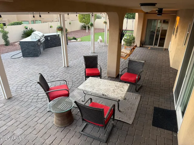 a view of an outdoor space