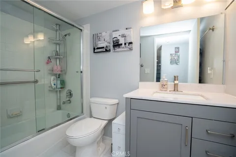 $429,000 | 28004 South Western Avenue, Unit 319, San Pedro, CA 90732