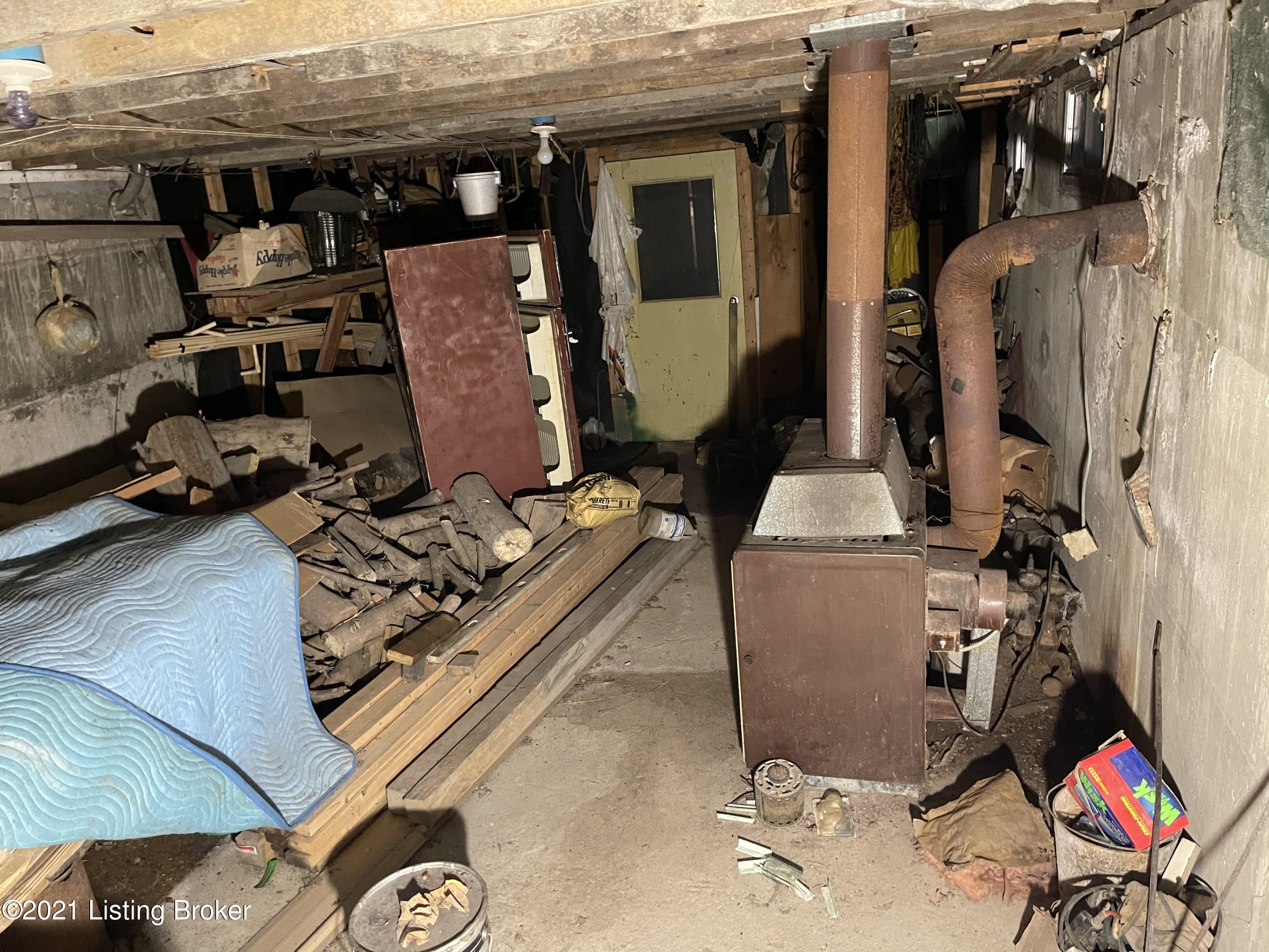 255 McCrary Road Guston, KY 40142 - Photo 7 of 44 E083C306-AC83-43C5-BAC3-EFA4AFB13FBC