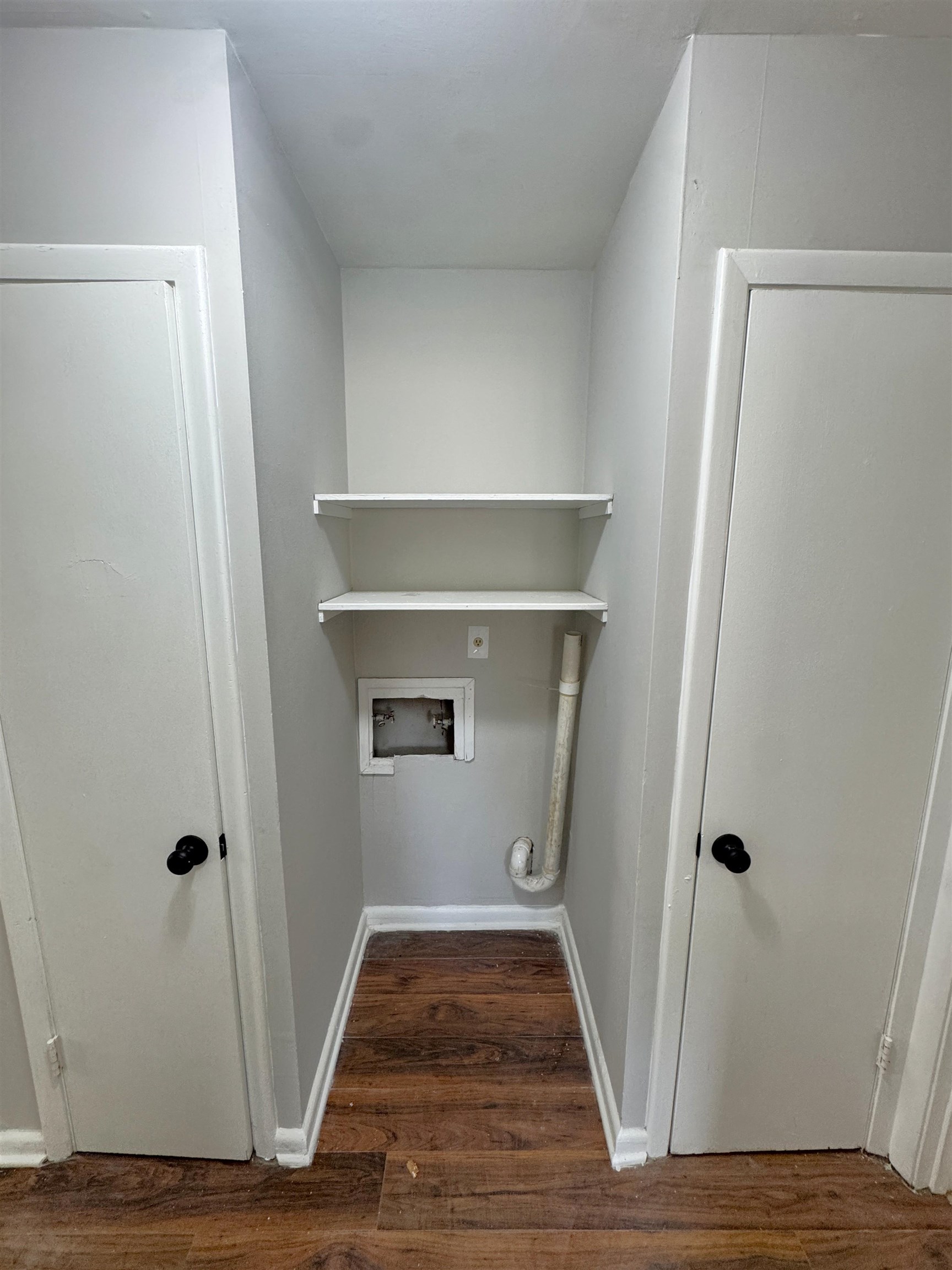 4591 Lawrence Road Memphis, TN 38122 - Photo 8 of 15