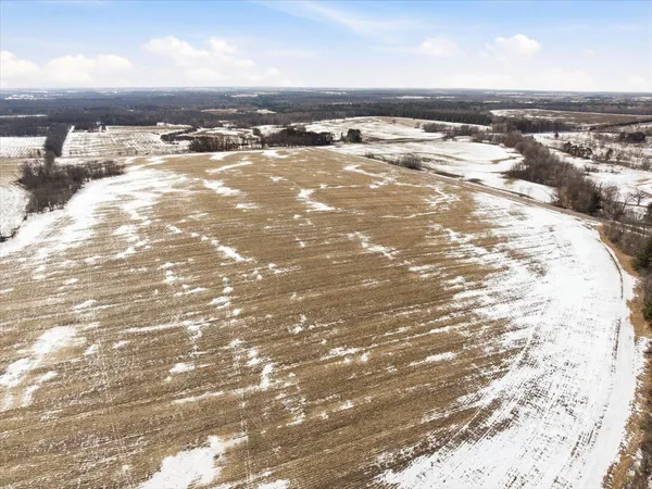 $2,067,200 | 2336 235th Street, Deer Park, WI 54007