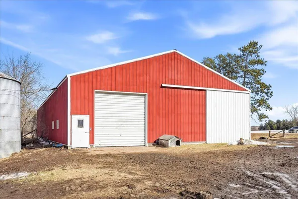 $2,067,200 | 2336 235th Street, Deer Park, WI 54007